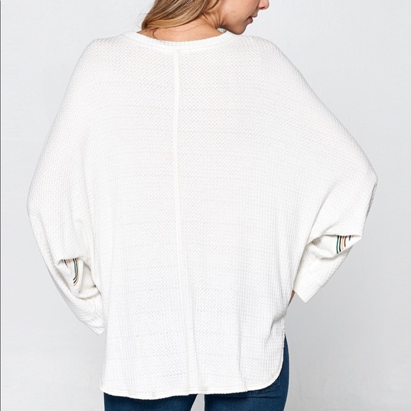 NWT Hummingbird Batwing White Oversized Slouchy Waffle Top Women's Size Medium - Picture 5 of 8